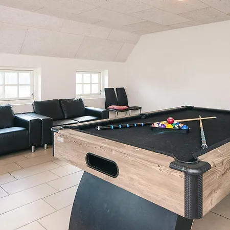 4 Star In * Ulfborg